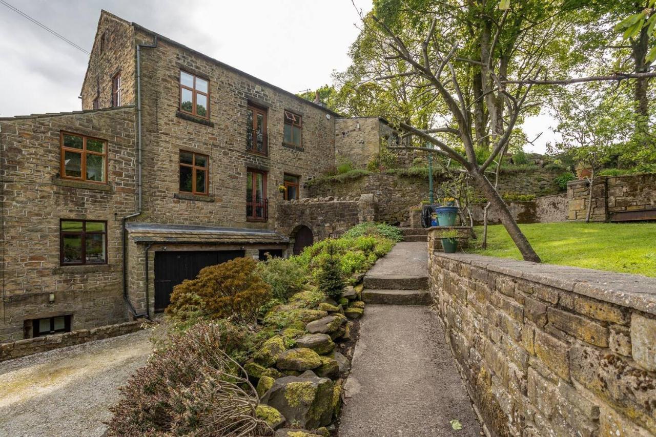 Delightful 2 Bed Flat In Old Mill-Private Garden Lägenhet Keighley Exteriör bild